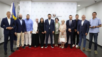 Photo of Zastupnici sa svih nivoa vlasti na Ilidži predlažu zatvaranje migrantskog kampa u Blažuju