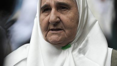 Photo of Majke enklava Srebrenica i Žepa pozvale vlasti Srbije da poštuju žrtve