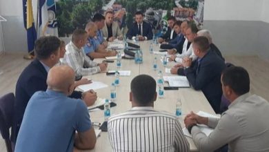 Photo of Nakon pogibije doktorice Aide Softić održan sastanak o rješavanju problema odrona