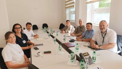 Photo of Sastanak predstavnika KCUS-a i MO BiH: Fokus na transplantacijski program i helikopterski transport