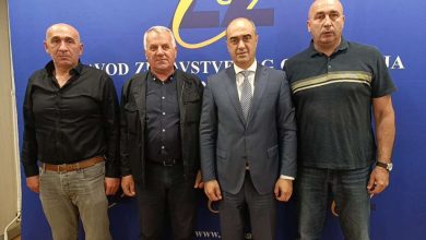 Photo of ZZO KS omogućio za RVI i demobilisane borce prioritet u zamjeni elektronskih zdravstvenih kartica