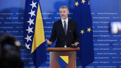 Photo of Forto: Suluda politika SNSD-a srušila dva zakona