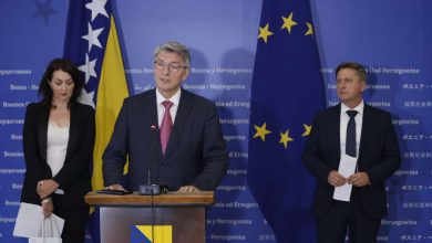 Photo of Mehmedović, Emrić i Baručija upozorili na sistemsku diskriminaciju Bošnjaka u državnim institucijama