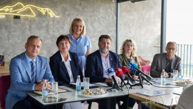 Photo of Katica: Od 1. augusta zahtjevi i izdavanje pasoša u prostorijama MUP-a u općinama KS