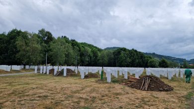 Photo of TVSA uživo se u 16:30 uključuje u Srebrenicu gdje se očekuje dolazak kolone sa tabutima