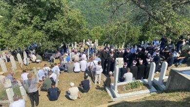Photo of Klanjana dženaza i obavljen ukop za 11 ubijenih mještana Tihovića