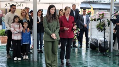 Photo of Ubijeni u redu za hljeb: Obilježena 33. godišnjica masakra na Trgu solidarnosti