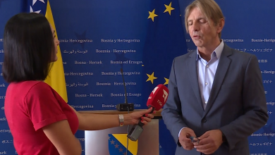 Photo of Kojović: “HDZ Bošnjacima u Stocu ne dozvoljava da žive, da rade, a sada ni da umru” (VIDEO)