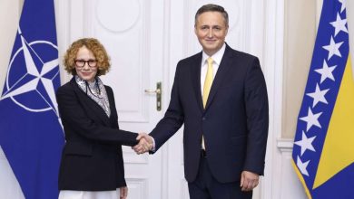 Photo of Bećirović sa zamjenicom generalnog sekretara NATO-a: Ne smije biti sigurnosnog vakuuma u BiH