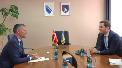 Photo of Dijalog o evropskim perspektivama i održivom gradu: Susret premijera Uka i ambasadora Møllera