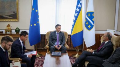 Photo of Bećirović sa Sorecom: Referendum u RS-u bi predstavljao osporavanje odluka institucija BiH