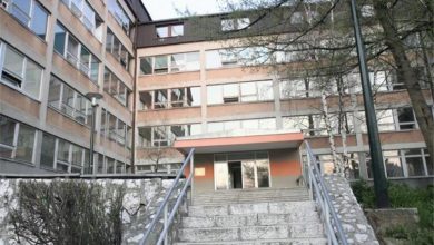 Photo of Stomatološki fakultet u Sarajevu: Dekan nije osumnjičen u akciji ‘Koverta’