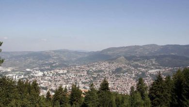 Photo of U Sarajevu sunčano, dio prijepodneva u nižim dijelovima grada magla