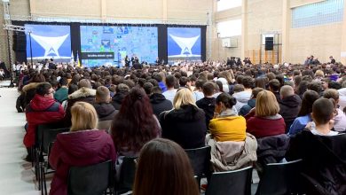 Photo of Hiljade učenika prisustvovalo manifestaciji “Na krilima slobode i znanja”