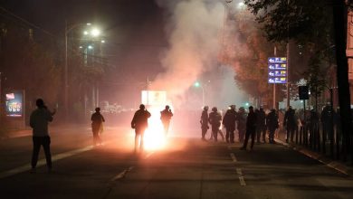 Photo of Policija u Beogradu sinoć uhapsila 37 osoba, među njima i bivši košarkaš Vladimir Štimac