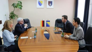 Photo of Premijer Uk i ambasador Grannis razgovarali o saradnji i evropskom putu BiH