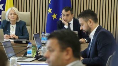 Photo of Vijeće ministara BiH usvojilo nacrt budžeta: Zaposlenima po 1.000 KM jednokratne pomoći