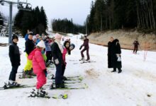 Photo of Počela škola skijanja: Više od 4.000 učenika na olimpijskim planinama u KS