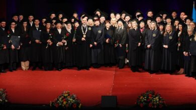 Photo of (Foto)Univerzitet u Sarajevu promovirao 63 doktora nauka