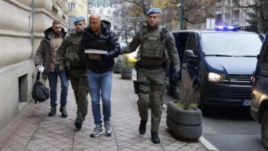 Photo of Muhamed Ajanović i Dalila Hakalović predati su u nadležnost Tužilaštva KS
