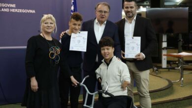 Photo of Dodijeljene nagrade najboljim sportistima, trenerima i klubovima iz Federacije BiH