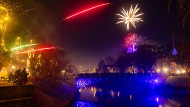 Photo of Svijet se oprostio od 2025. godine uz vatromet, minute šutnje i nadu u mir