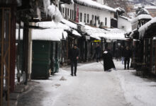 Photo of KUCZ / Upozorenje pravnim i fizičkim licima na opasnosti od ledenica i snijega s krovova objekata
