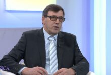 Photo of Alarmantno stanje u obrazovanju: “Imamo teatar apsurda u kojem svi glume”