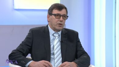 Photo of Alarmantno stanje u obrazovanju: “Imamo teatar apsurda u kojem svi glume”