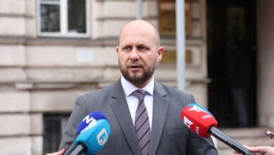 Photo of Skupštinska komisija prihvatila ostavku Nihada Uka, Vlada KS prelazi u tehnički mandat