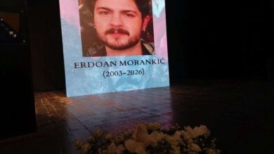Photo of U Brčkom održana komemoracija povodom smrti mladog umjetnika Erdoana Morankića