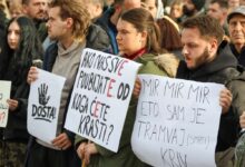 Photo of Mladi na Skenderiji nastavljaju protest zbog tramvajske nesreće