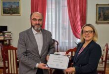 Photo of Nagrada za izuzetna postignuća žena u nauci dodijeljena dr. sci. Emini Dervišević