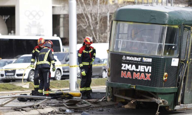 Jedna osoba poginula i dvije povrijeđene u iskakanju tramvaja u Sarajevu