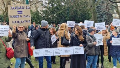 Photo of Počeo mirni protest Sindikata radnika u zdravstvu KS