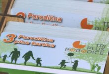 Photo of DNEVNIK TVSA/Udruženje ‘Porodice 3 plus’: Apsurd je što se gasi projekat koji direktno pomaže desetinama hiljada građana