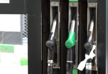 Photo of DNEVNIK TVSA/Magazinović predlaže privremeno ukidanje akciza na gorivo, amortiziralo bi cijene i do 50%