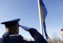 Photo of Počelo obilježavanje Dana nezavisnosti BiH, na Humu podignuta državna zastava
