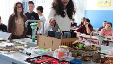 Photo of Vlada Kantona Sarajevo usvojila informaciju i stručne preporuke o upotrebi mobilnih telefona u školama