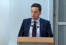 Photo of Uk obrazložio ostavku u Skupštini KS: Vlast mora slušati građane