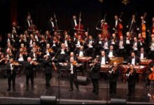 Photo of Orkestar “100 romskih violina” donosi večeras priču o tradiciji, emociji i snazi zajedništva