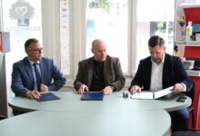 Photo of Unapređenje brige o starijima: Potpisan sporazum o saradnji Centra Generacija i Farmaceutskog fakulteta