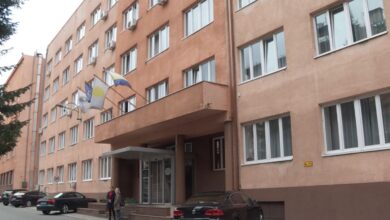 Photo of Pripadnici MUP-a KS pretresaju prostorije FUP-a