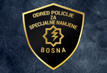 Photo of Večeras uživo na TVSA: Svečana akademija u povodu godišnjice formiranja Odreda policije „Bosna“