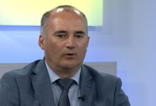 Photo of Grković o dolasku Donalda Trumpa Jr.: “Taj dolazak je plaćen i postavlja se pitanje ko će to finansirati” (video)