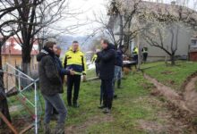 Photo of U Kalesiji zbog poplava pokrenuta klizišta