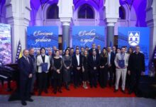 Photo of Održana svečana sjednica Gradskog vijeća Sarajeva, uručene Šestoaprilske nagrade