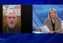 Photo of Boško Tošović za TVSA: Veliki petak nas poziva na povratak ljudskosti i istinskoj dobroti