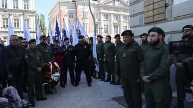 Photo of Zelene beretke kod mosta Drvenija odale počast stradalim saborcima