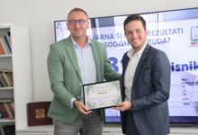Photo of Nihad Uk u posjeti porodičnom savjetovalištu: Zdrava porodica je najbolja prevencija socijalnih devijacija